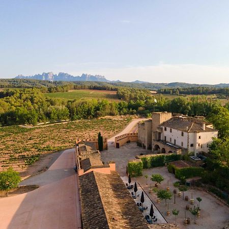 Les Cabanes De L'Oller Del Mas มันเรซา ภายนอก รูปภาพ