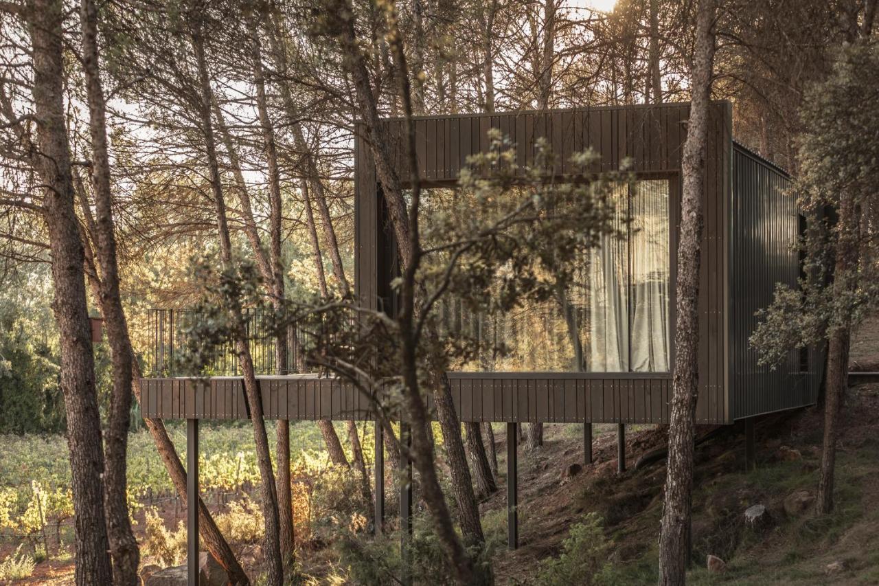 Les Cabanes De L'Oller Del Mas มันเรซา ภายนอก รูปภาพ
